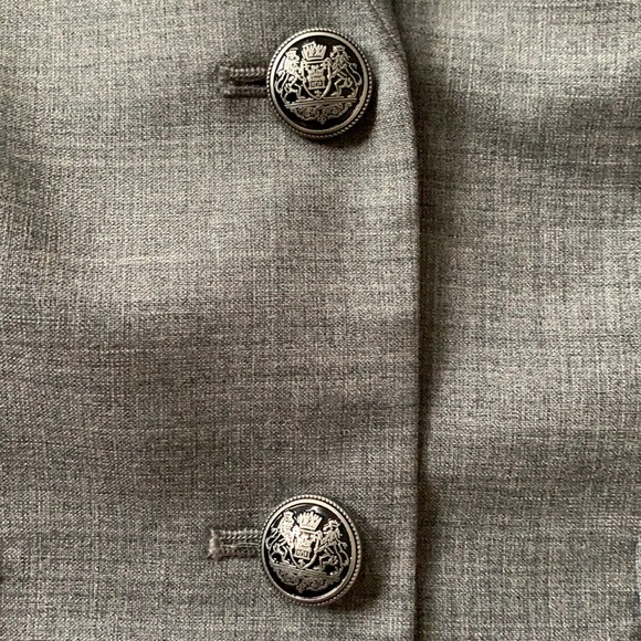 Aritzia Talula Grey Blazer Size 2 - Picture 5 of 8